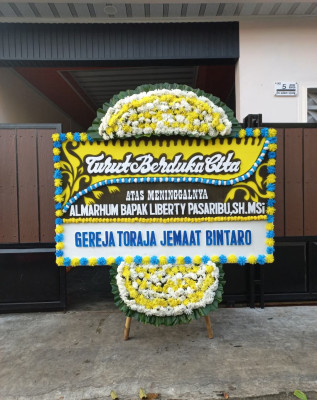 Papan Bunga Duka di Cakranegara Selatan